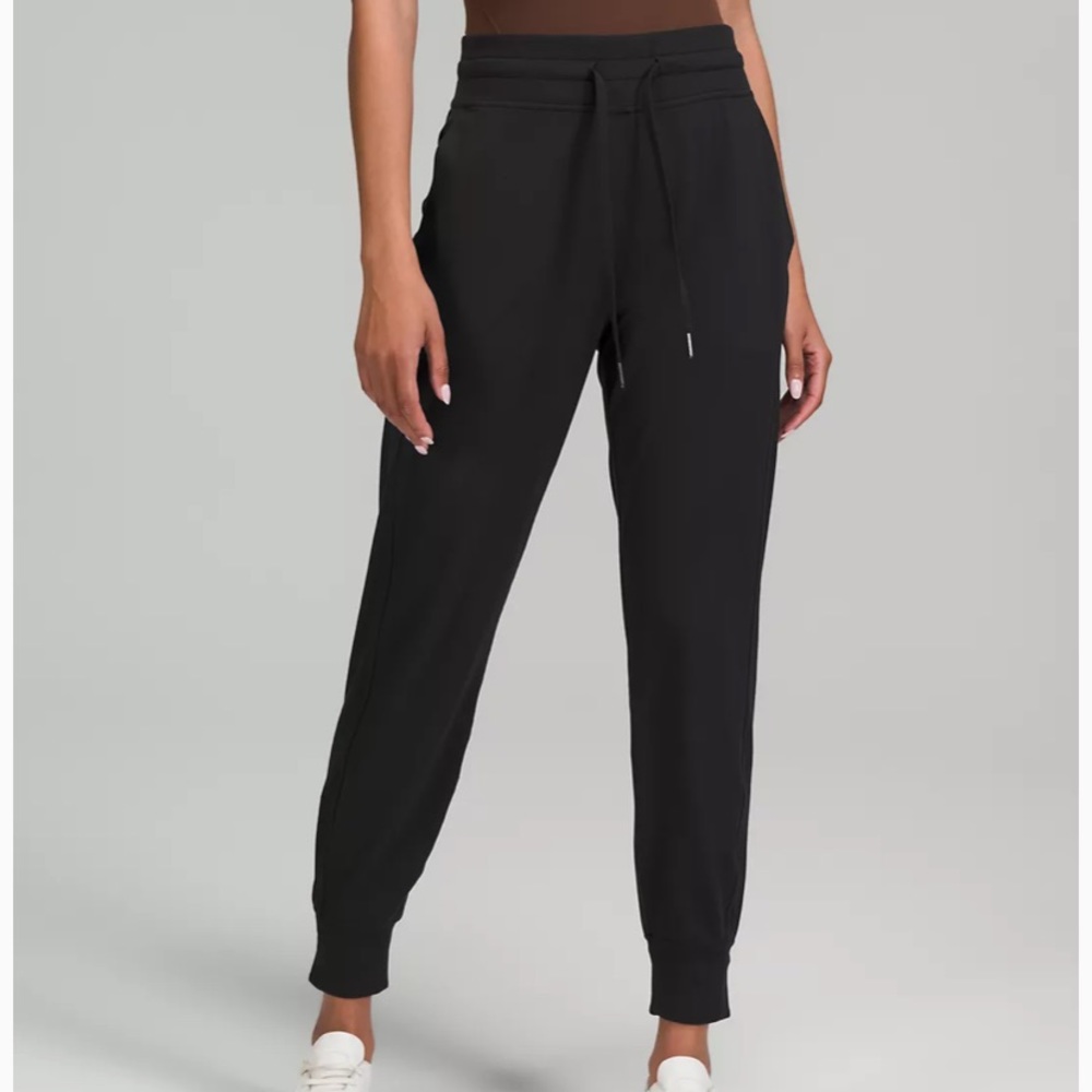 Lululemon Ready to Rulu High-Rise Jogger